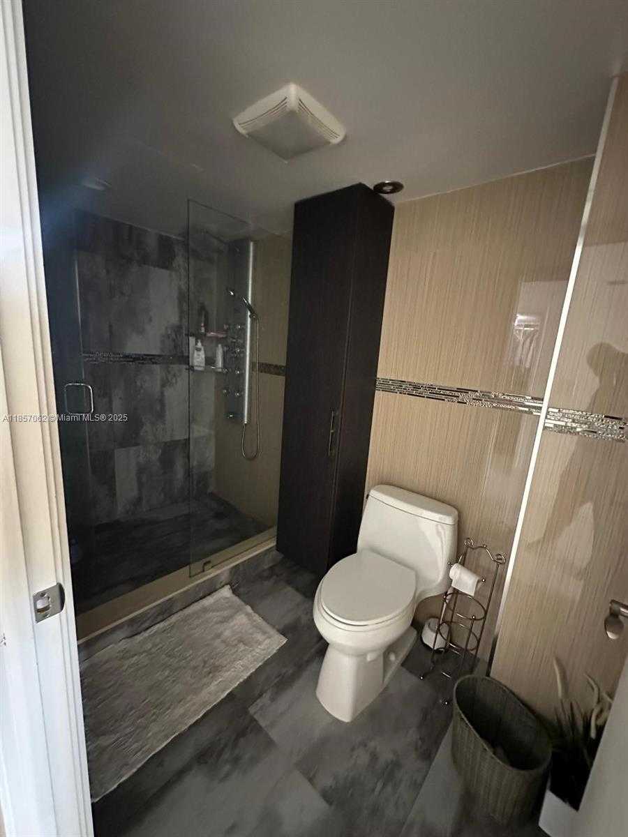 Small Image of 210 174TH ST #2202, Sunny Isles Beach Number 22