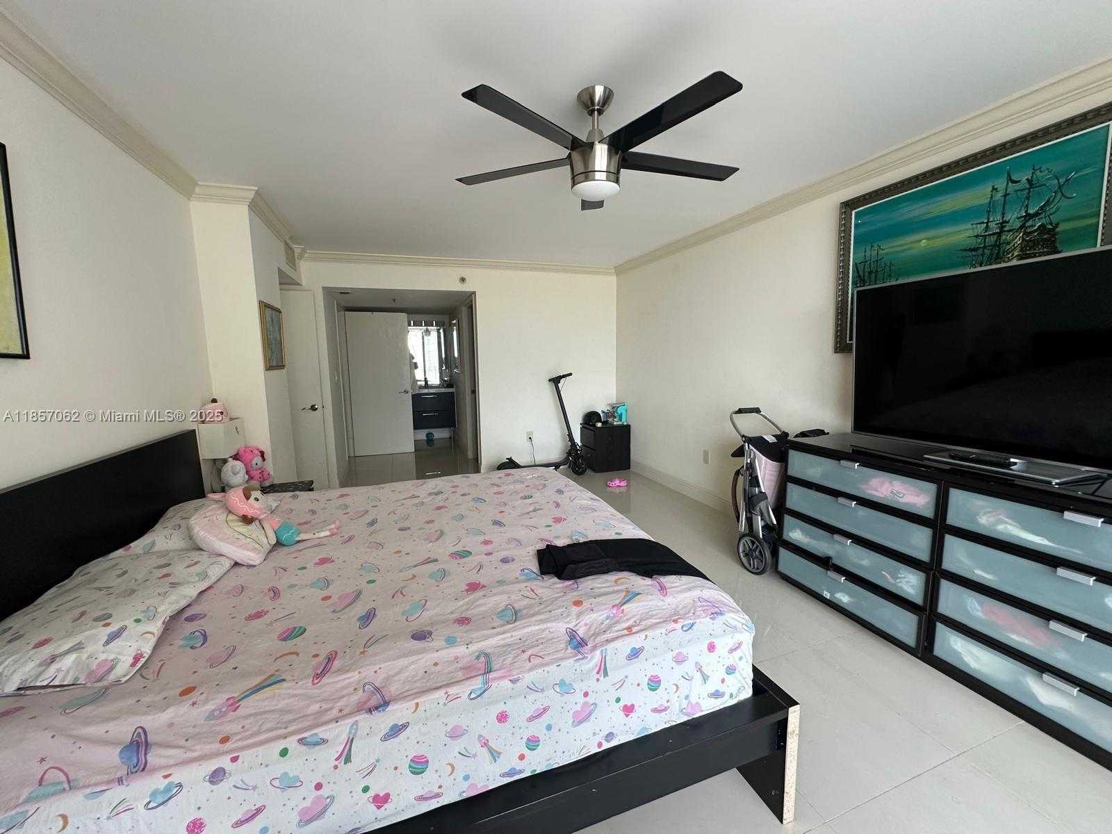 Small Image of 210 174TH ST #2202, Sunny Isles Beach Number 23