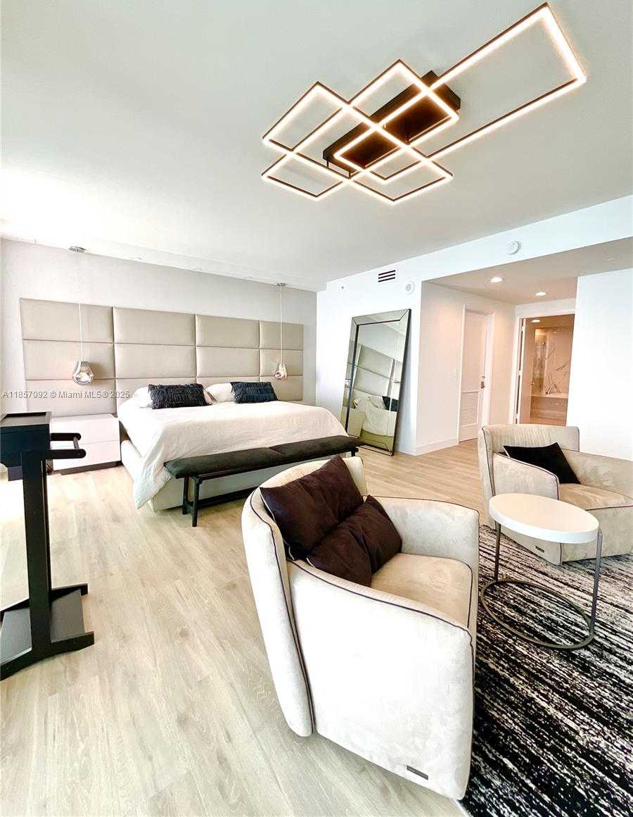 Small Image of 3951 SOUTH OCEAN DR #1903, Hollywood Number 19