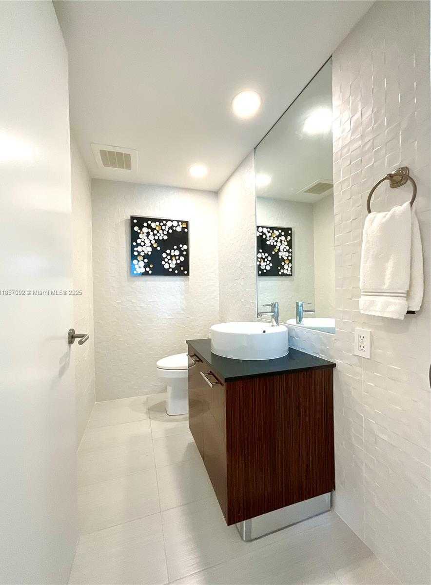 Small Image of 3951 SOUTH OCEAN DR #1903, Hollywood Number 29