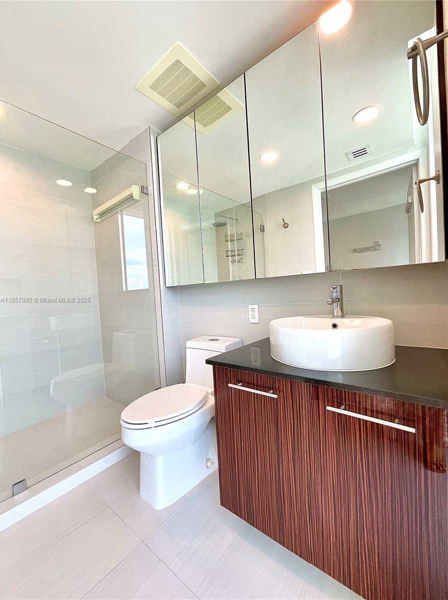 Small Image of 3951 SOUTH OCEAN DR #1903, Hollywood Number 31