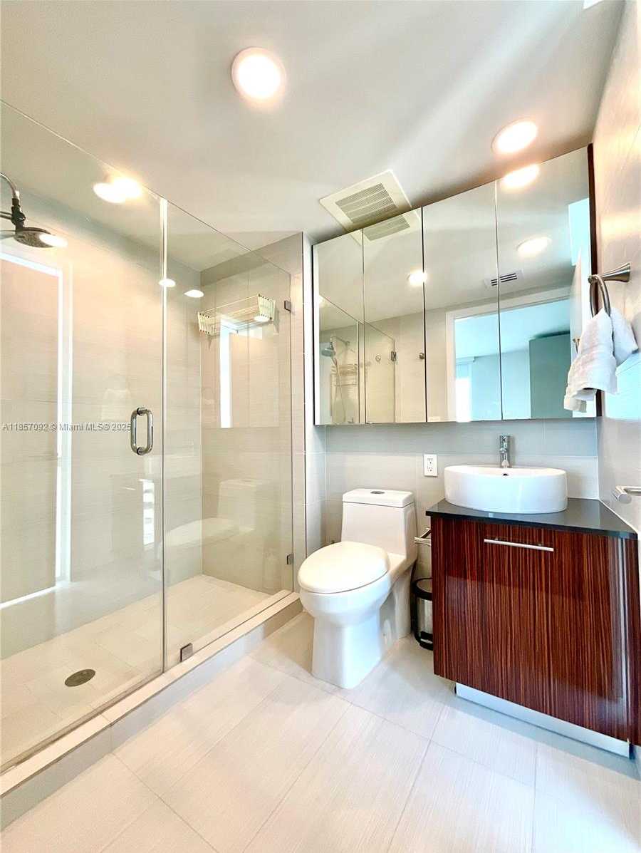 Small Image of 3951 SOUTH OCEAN DR #1903, Hollywood Number 35