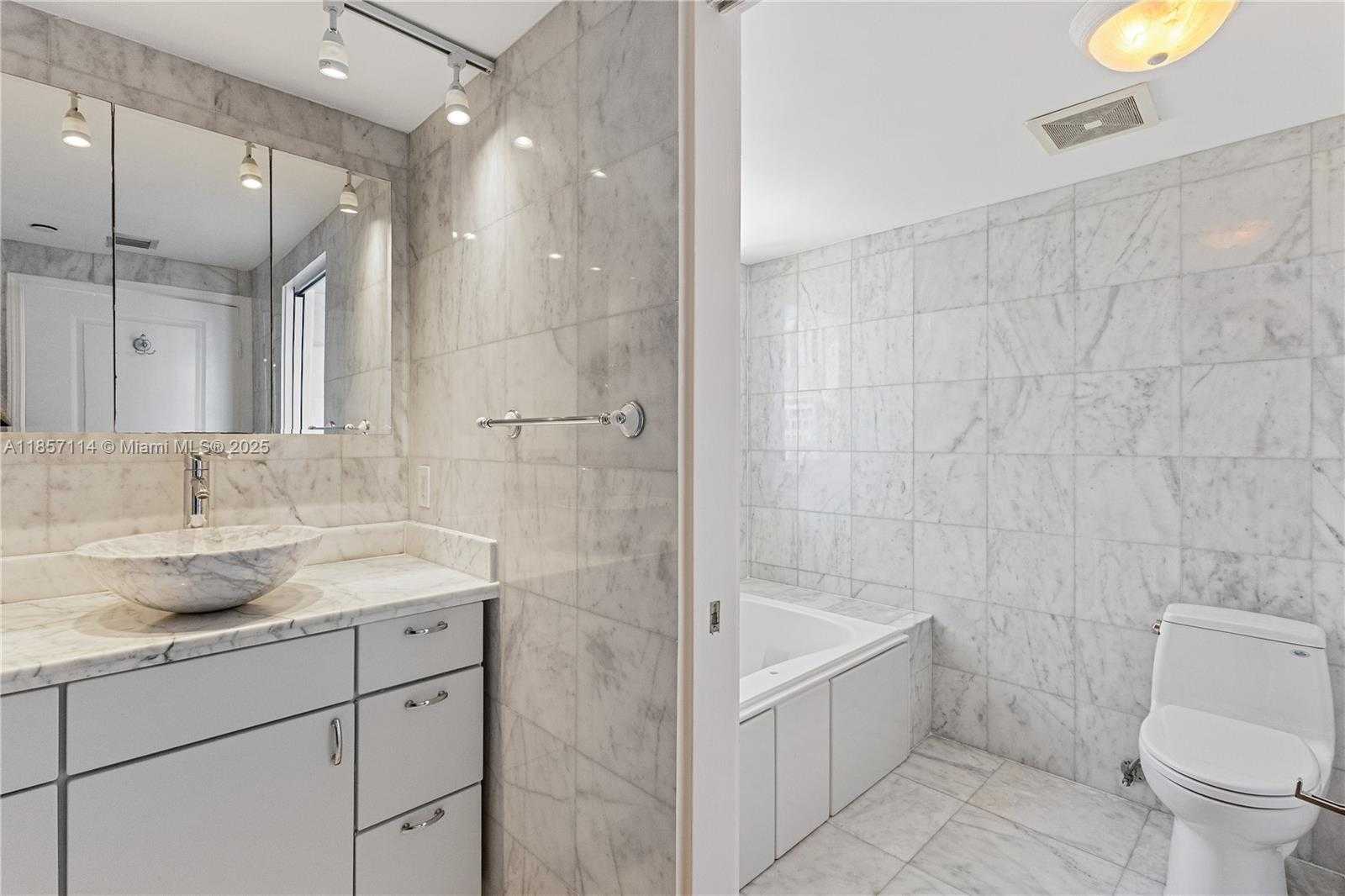 Small Image of 1250 SOUTH MIAMI AVE #3506, Miami Number 18