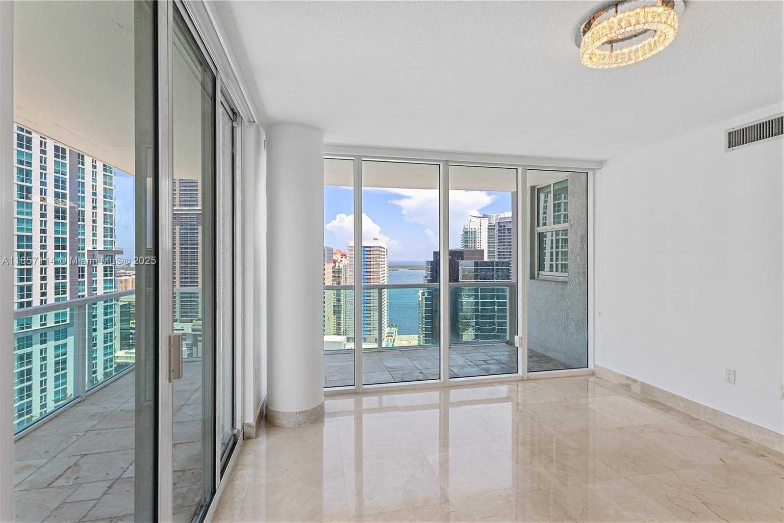 Small Image of 1250 SOUTH MIAMI AVE #3506, Miami Number 28