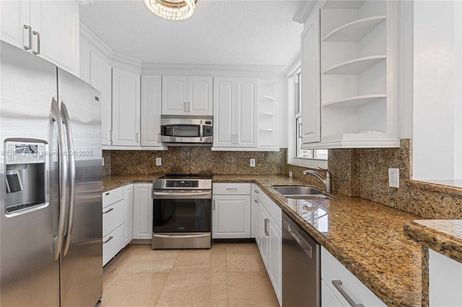 Small Image of 1250 SOUTH MIAMI AVE #3506, Miami Number 31