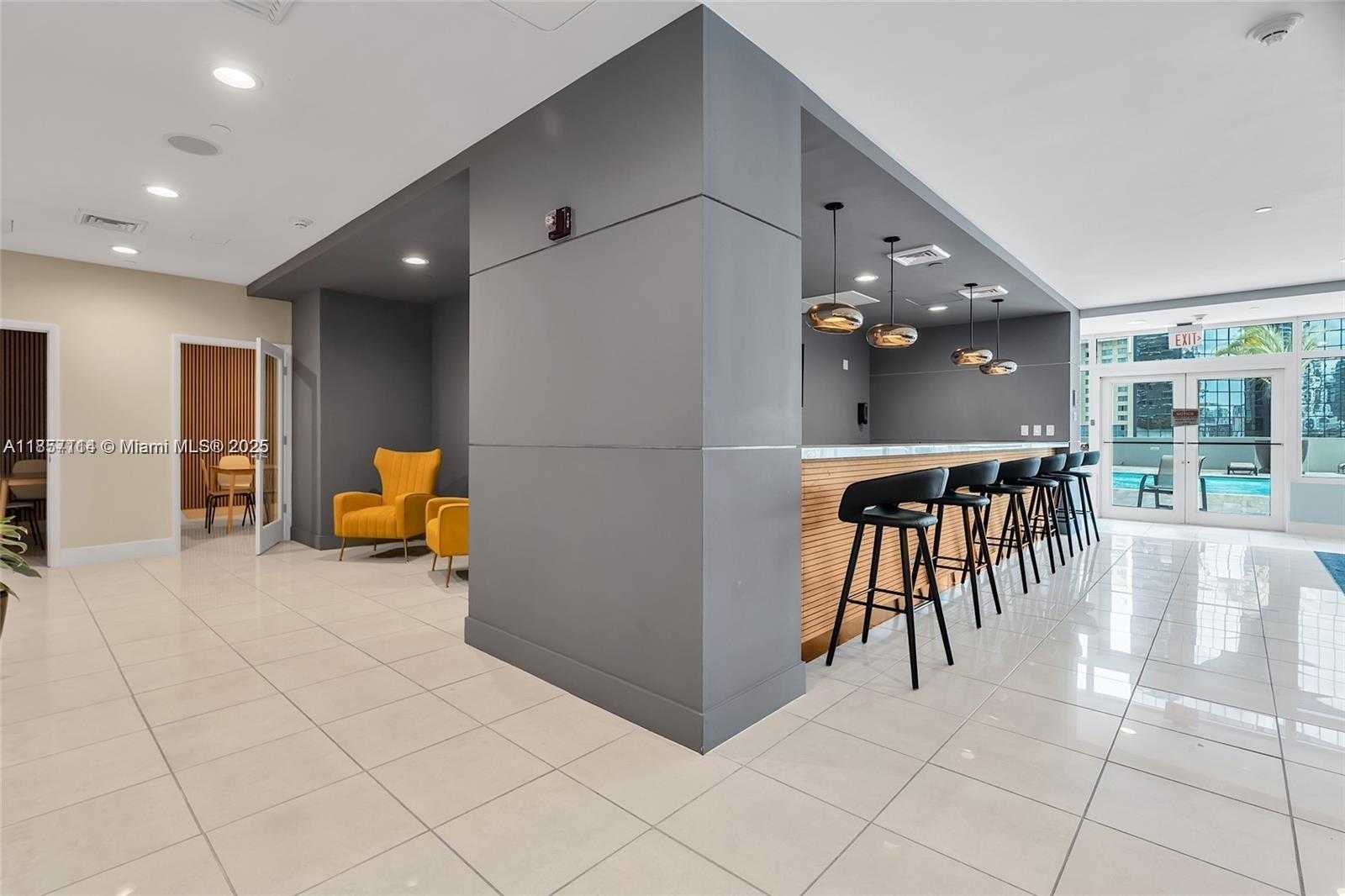 Small Image of 1250 SOUTH MIAMI AVE #3506, Miami Number 38