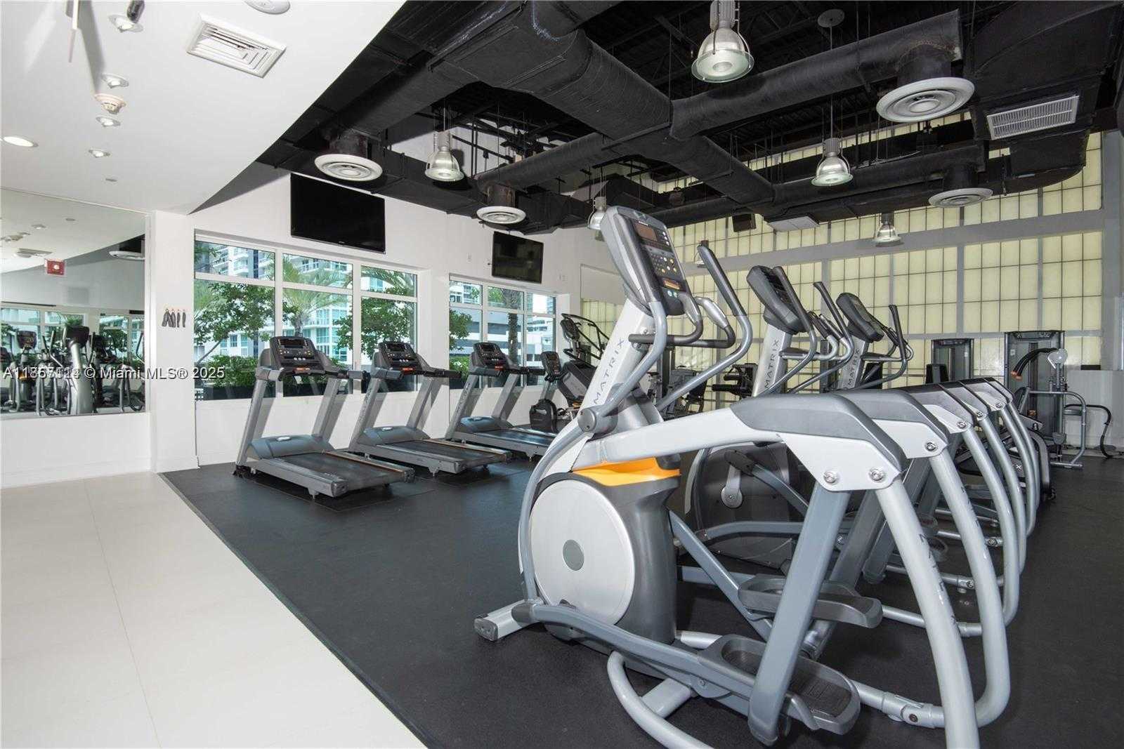 Small Image of 1250 SOUTH MIAMI AVE #3506, Miami Number 45