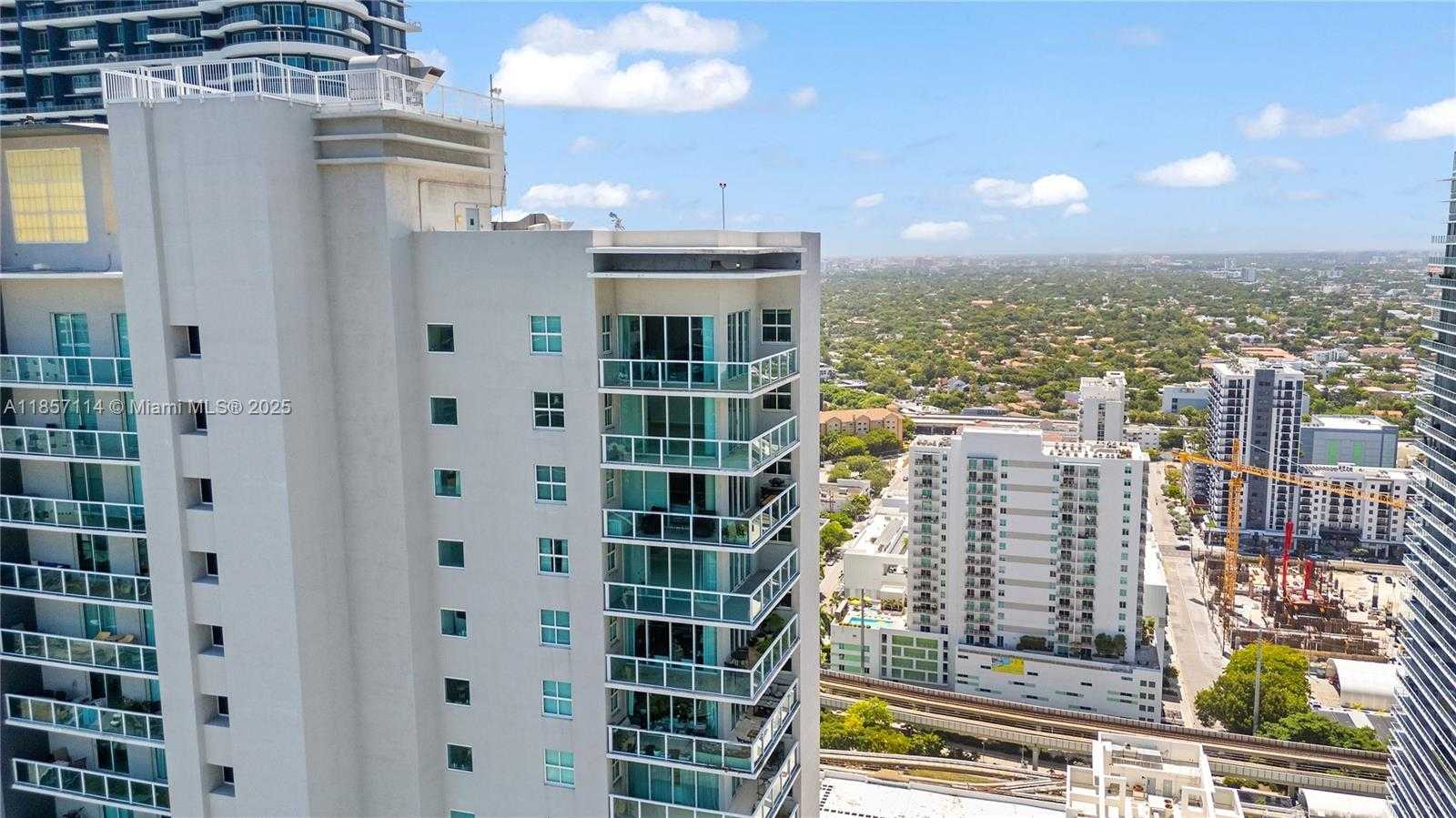 Small Image of 1250 SOUTH MIAMI AVE #3506, Miami Number 7