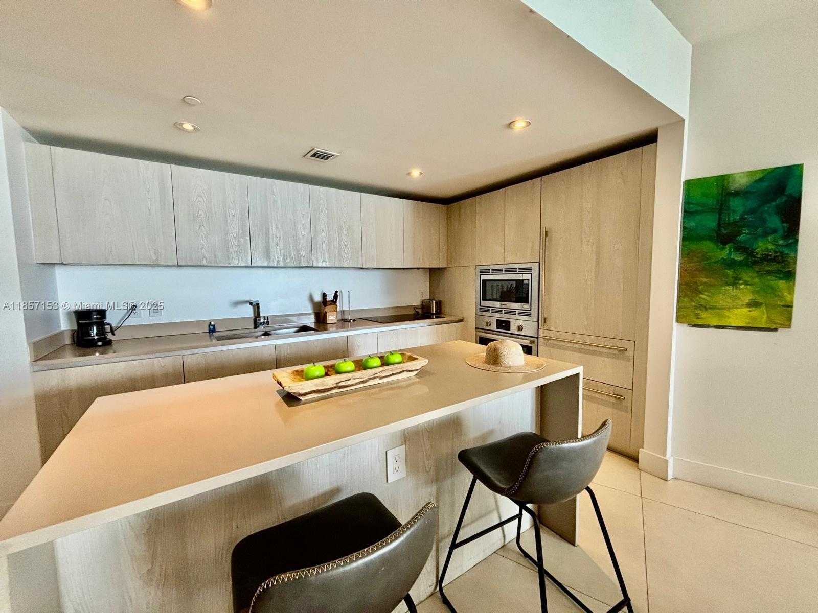 Small Image of 4111 SOUTH OCEAN DR #2503, Hollywood Number 12