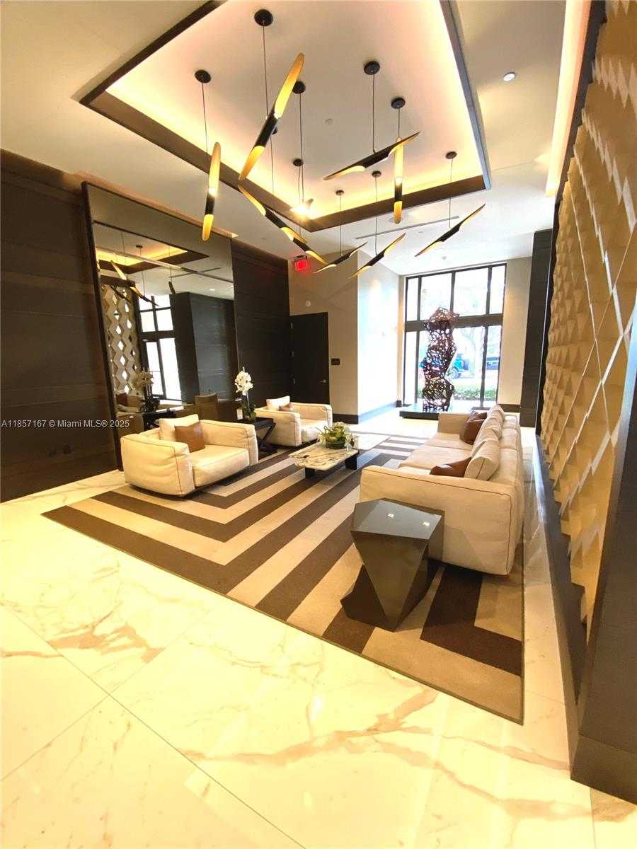 Small Image of 301 ALTARA AVE #625, Coral Gables Number 2