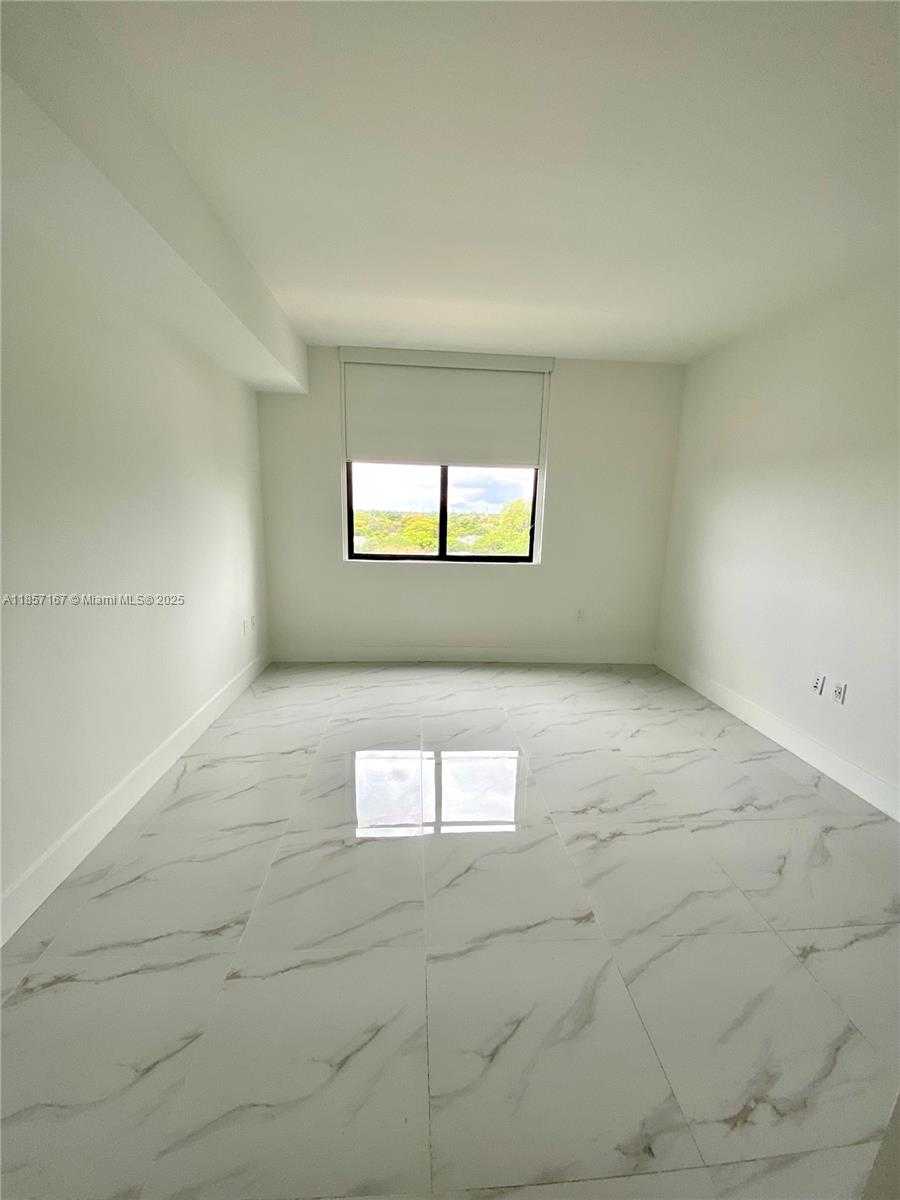Small Image of 301 ALTARA AVE #625, Coral Gables Number 24