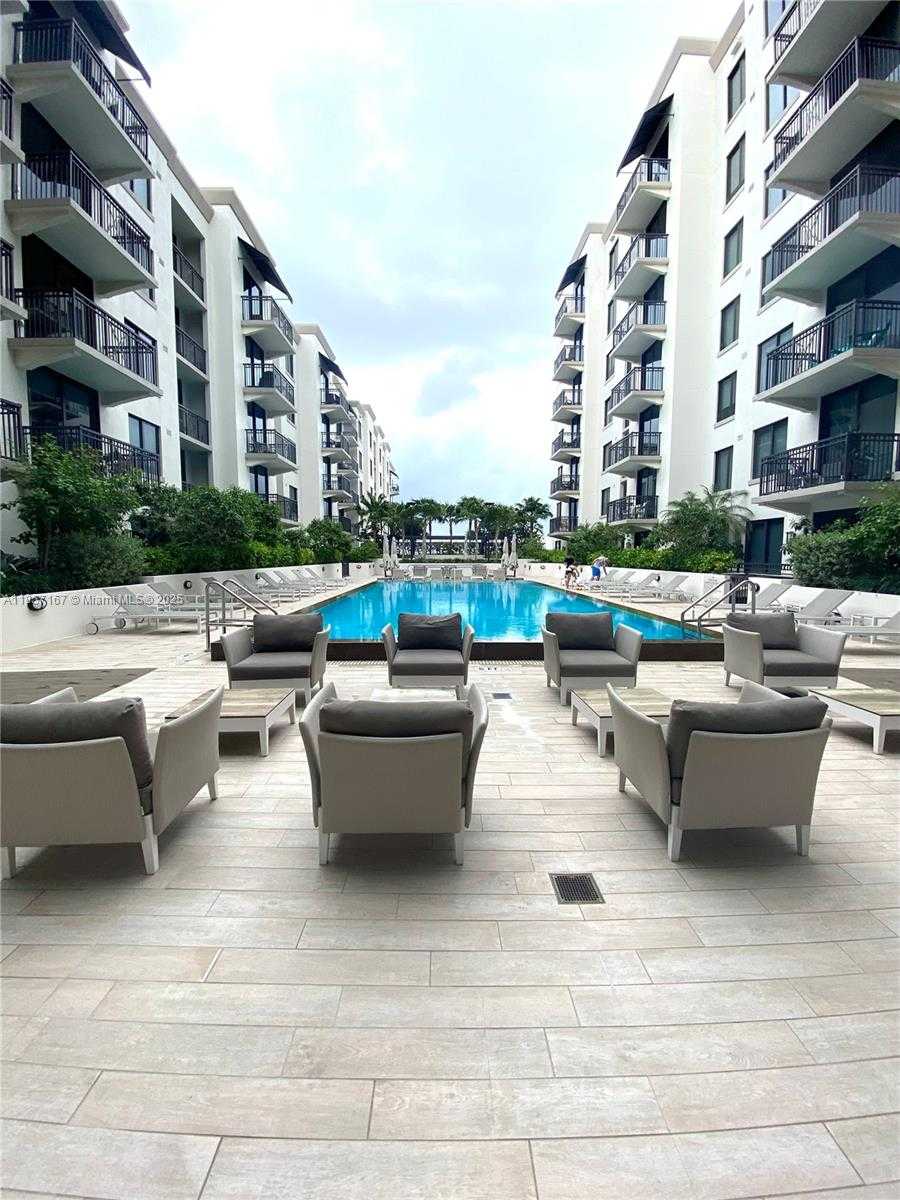 Small Image of 301 ALTARA AVE #625, Coral Gables Number 6
