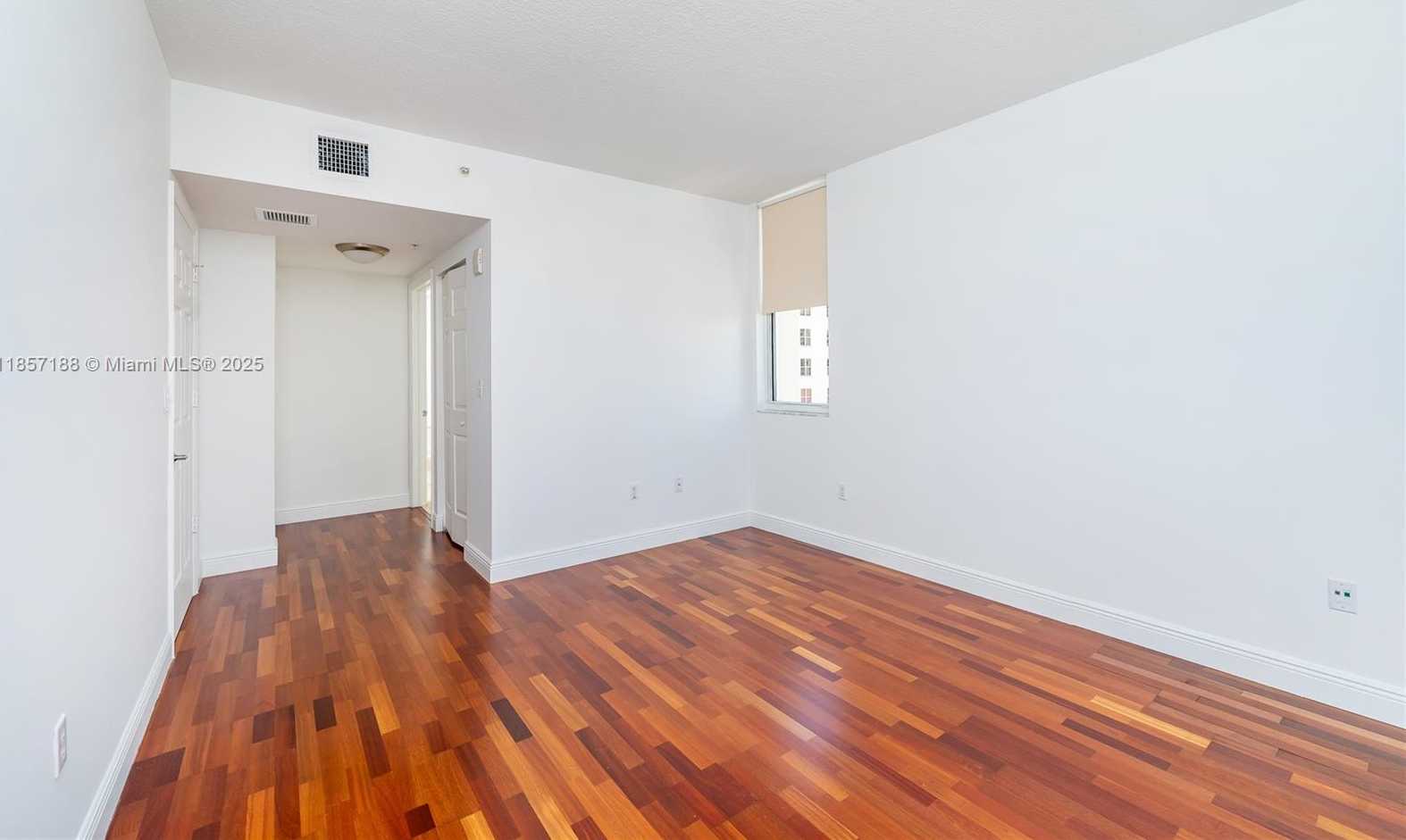 Small Image of 2030 SOUTH DOUGLAS RD #624, Coral Gables Number 18