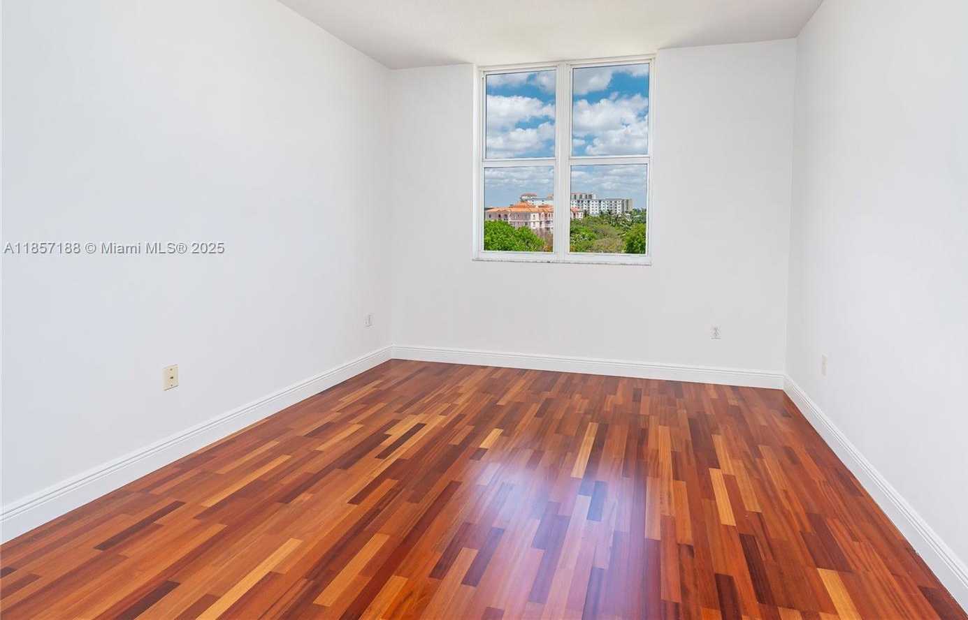 Small Image of 2030 SOUTH DOUGLAS RD #624, Coral Gables Number 21