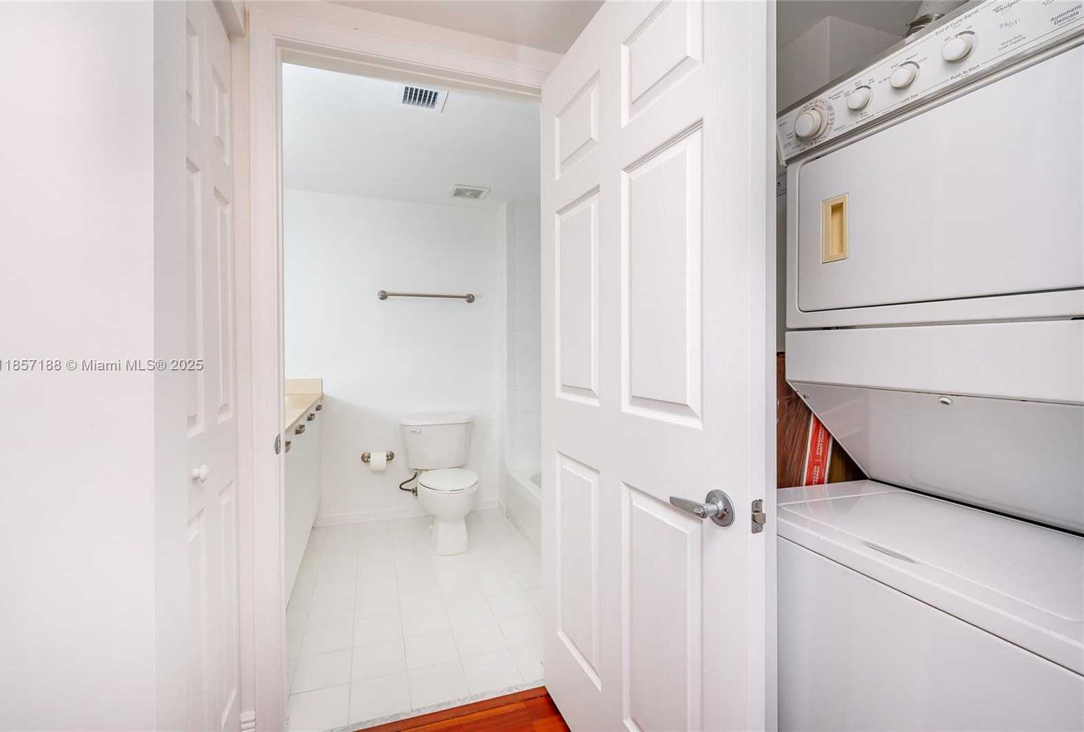Small Image of 2030 SOUTH DOUGLAS RD #624, Coral Gables Number 24