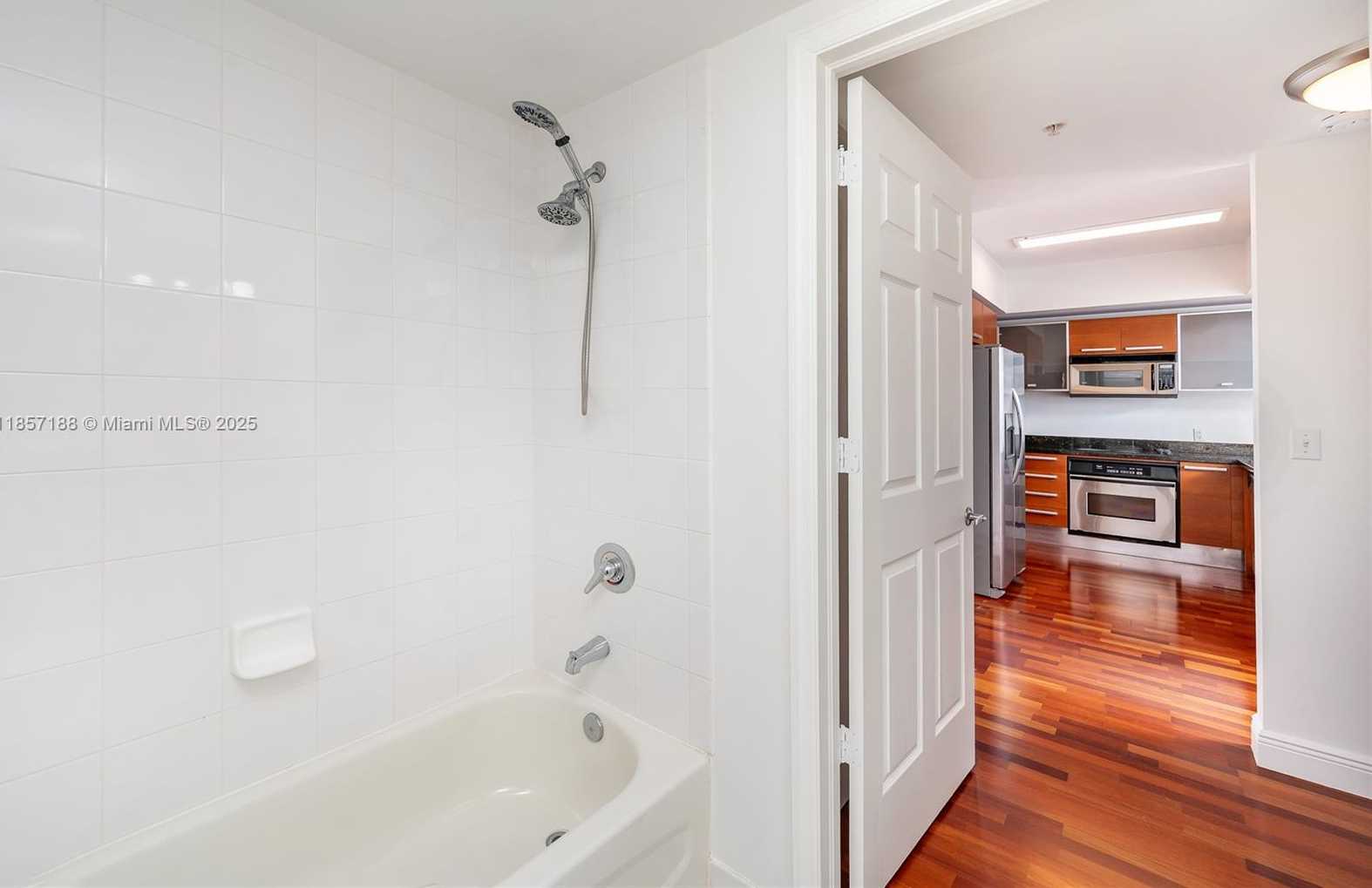 Small Image of 2030 SOUTH DOUGLAS RD #624, Coral Gables Number 25