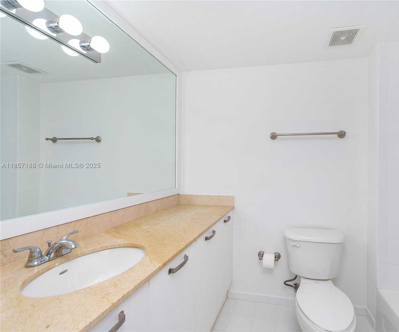 Small Image of 2030 SOUTH DOUGLAS RD #624, Coral Gables Number 26