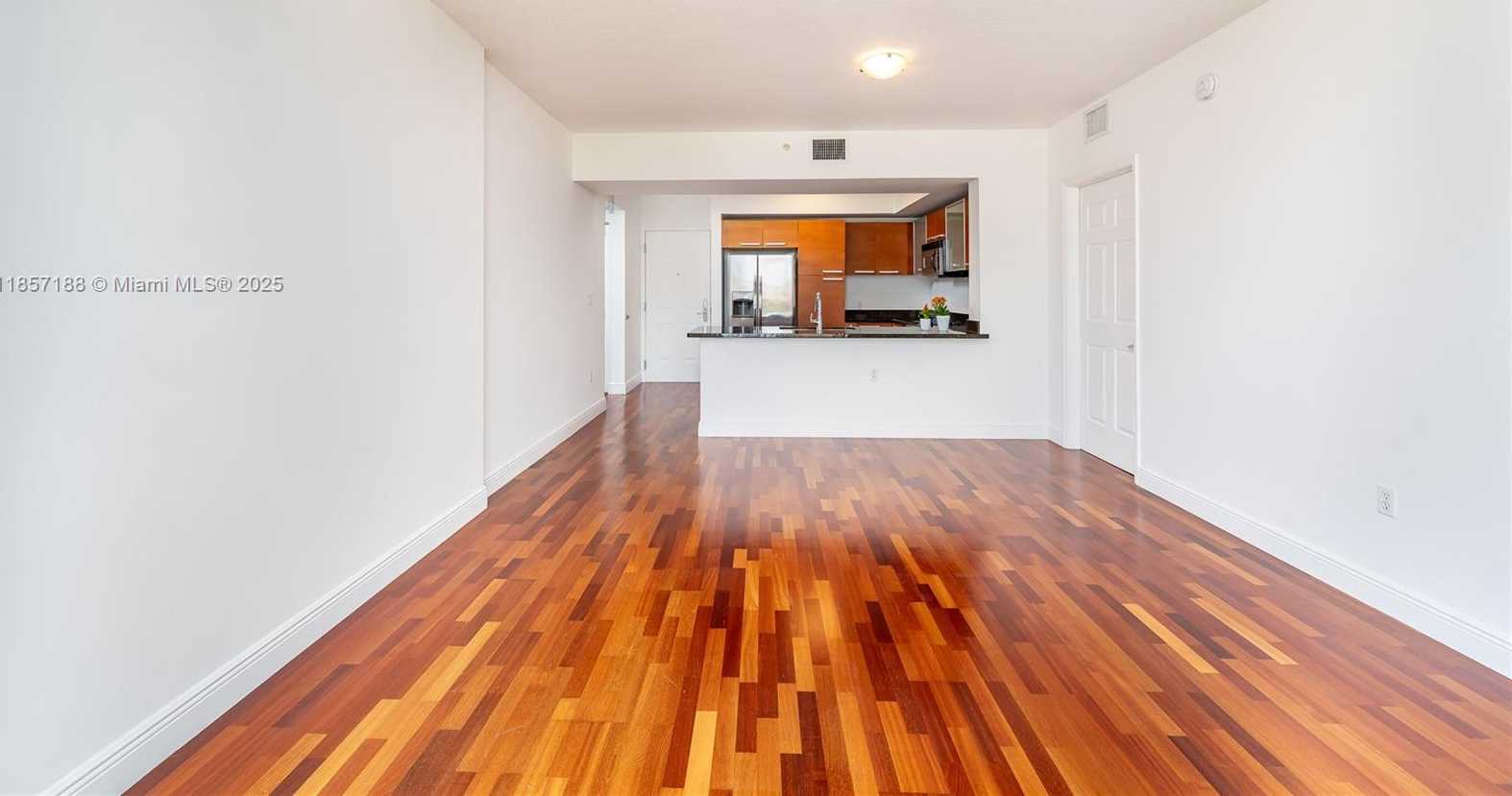 Small Image of 2030 SOUTH DOUGLAS RD #624, Coral Gables Number 7