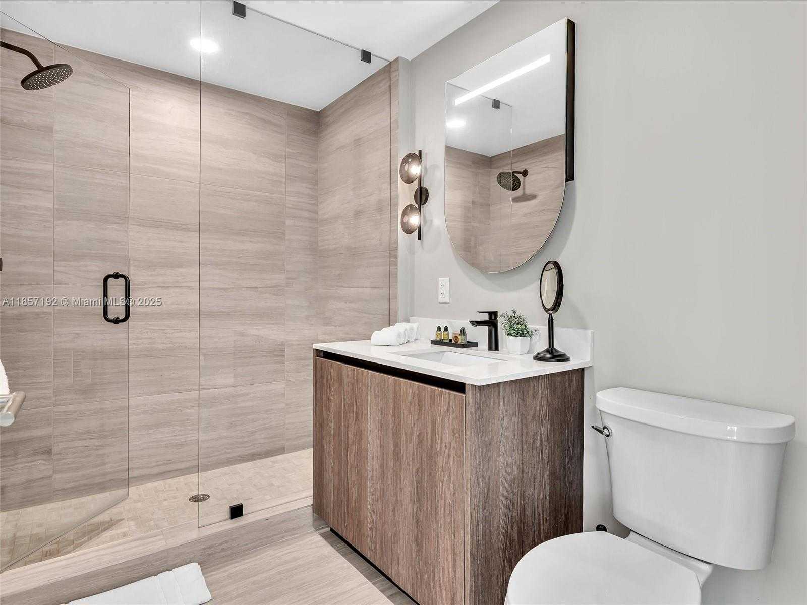 Small Image of 580 72ND ST #806, Miami Beach Number 24