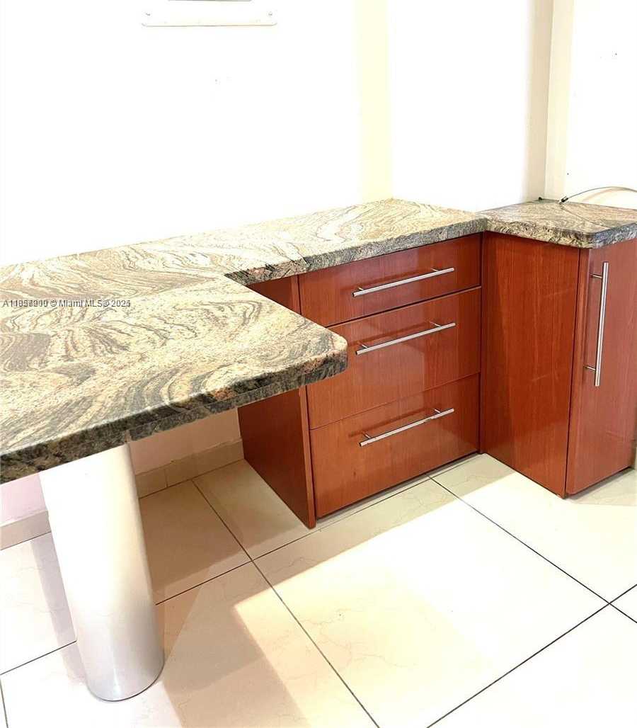 Small Image of 210 174TH ST #1103, Sunny Isles Beach Number 14