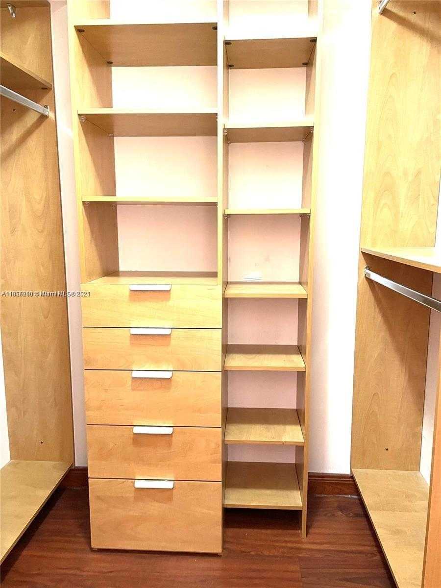 Small Image of 210 174TH ST #1103, Sunny Isles Beach Number 23