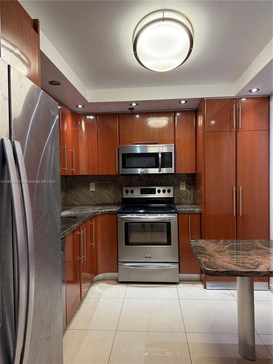 Small Image of 210 174TH ST #1103, Sunny Isles Beach Number 35