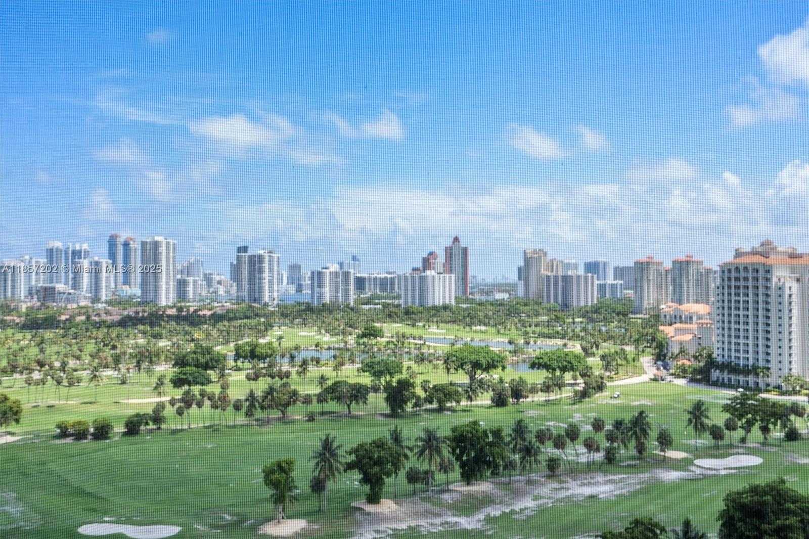 Small Image of 20379 WEST COUNTRY CLUB DR #1933, Aventura Number 31