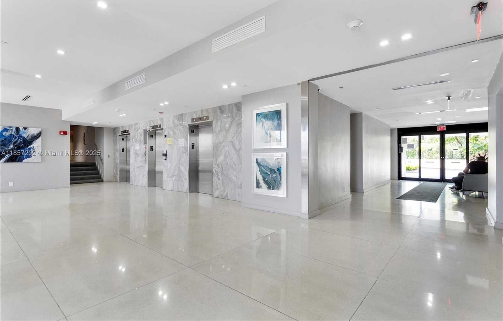 Small Image of 20379 WEST COUNTRY CLUB DR #1933, Aventura Number 35
