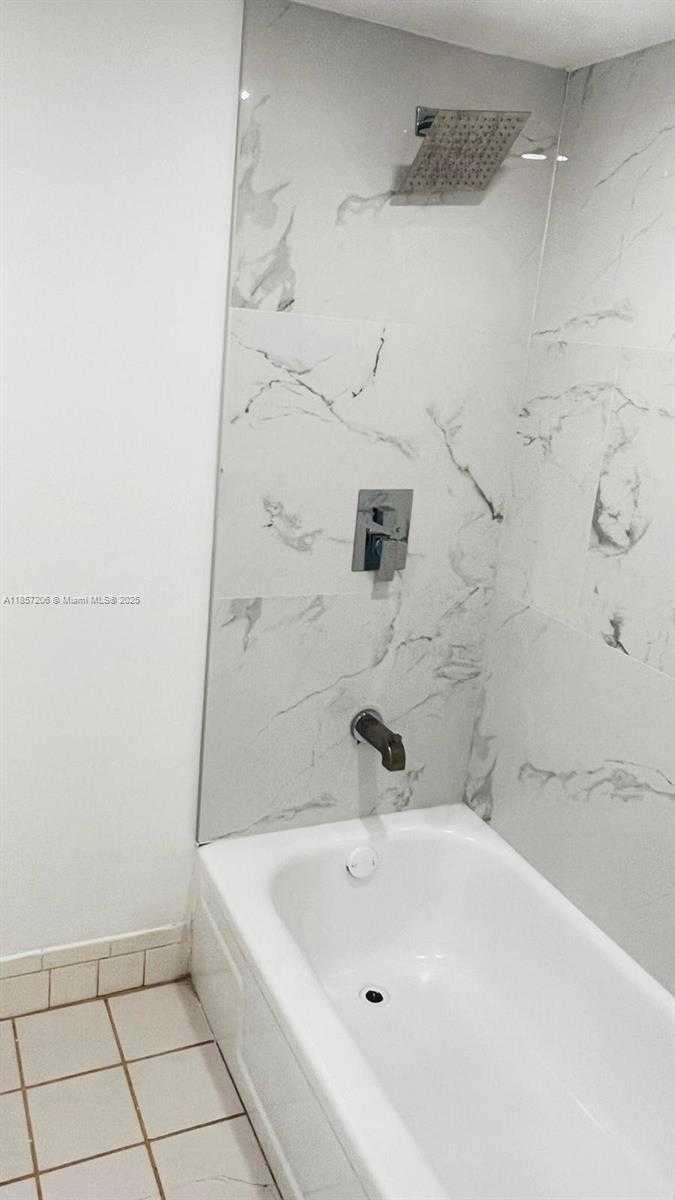 Small Image of 14830 NARANJA LAKES BLVD #A2B, Homestead Number 10