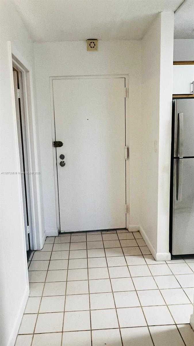 Small Image of 14830 NARANJA LAKES BLVD #A2B, Homestead Number 5