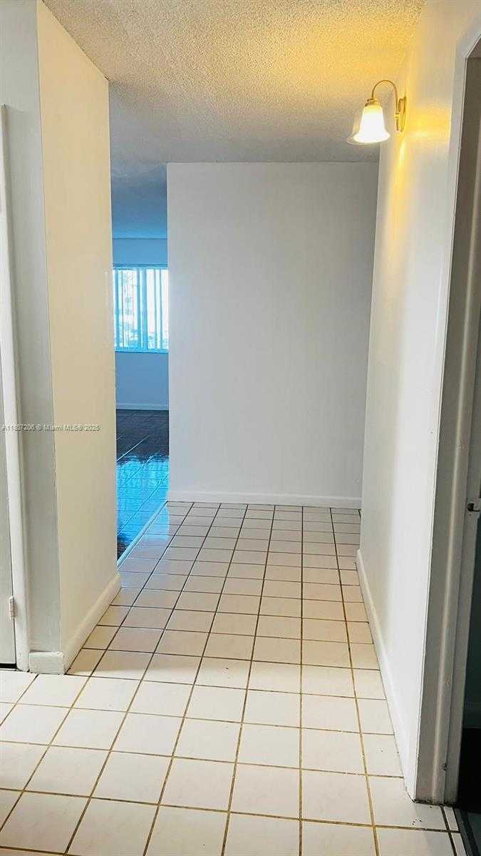 Small Image of 14830 NARANJA LAKES BLVD #A2B, Homestead Number 6