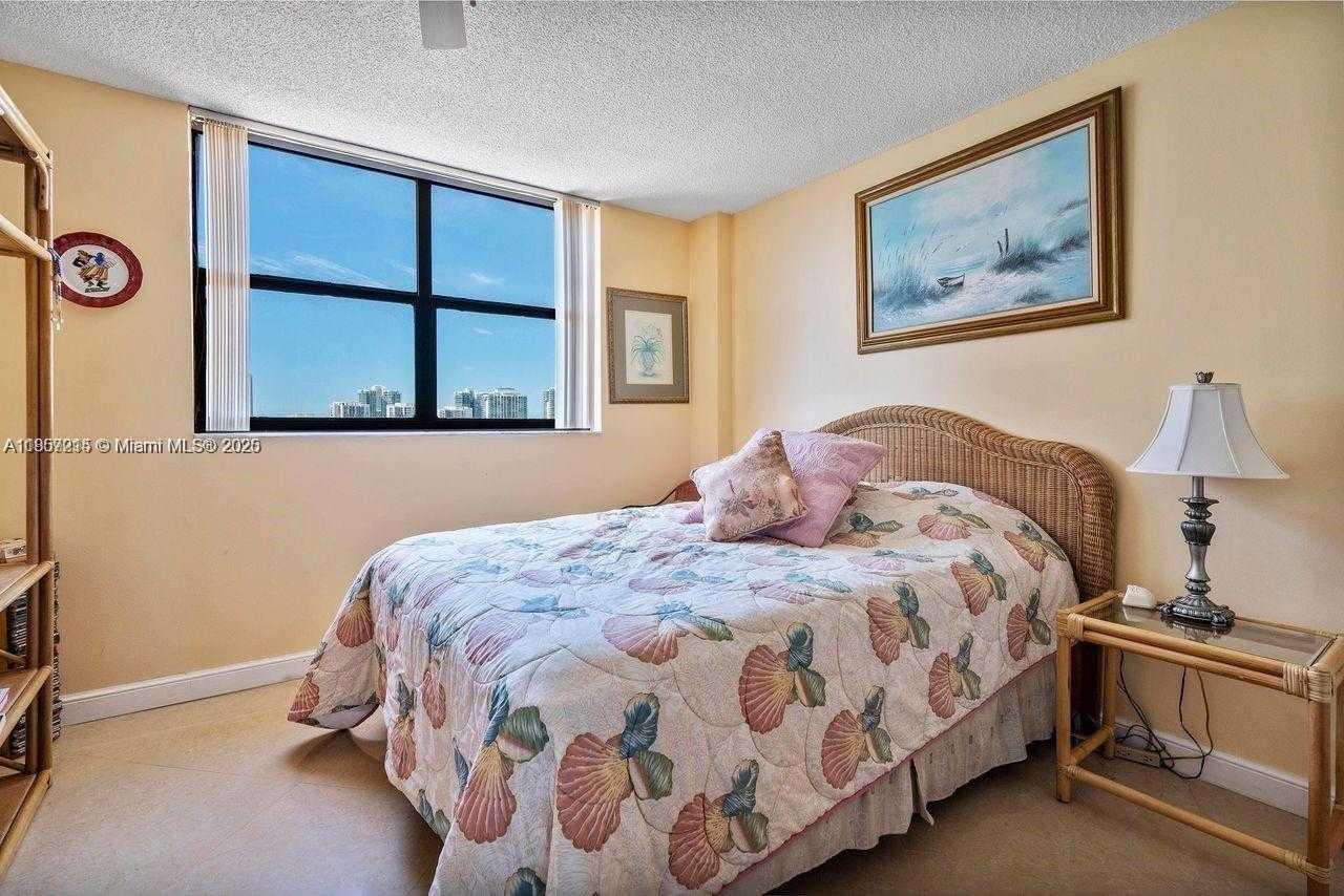 Small Image of 210 174TH ST #1403, Sunny Isles Beach Number 13