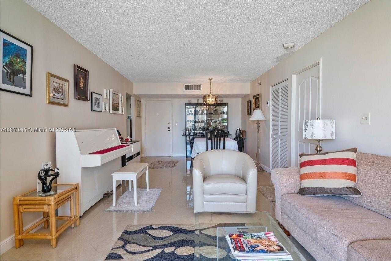 Small Image of 210 174TH ST #1403, Sunny Isles Beach Number 6
