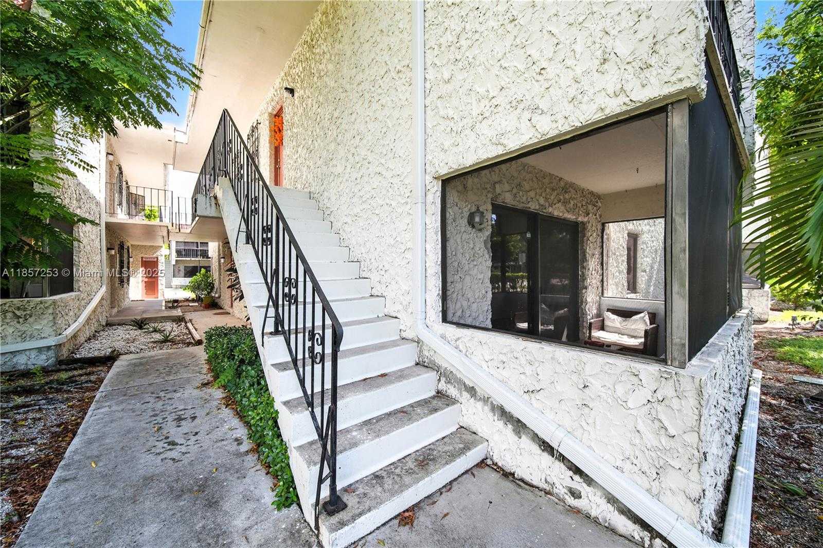 Small Image of 8701 SOUTH WEST 141ST ST #B1, Palmetto Bay Number 12