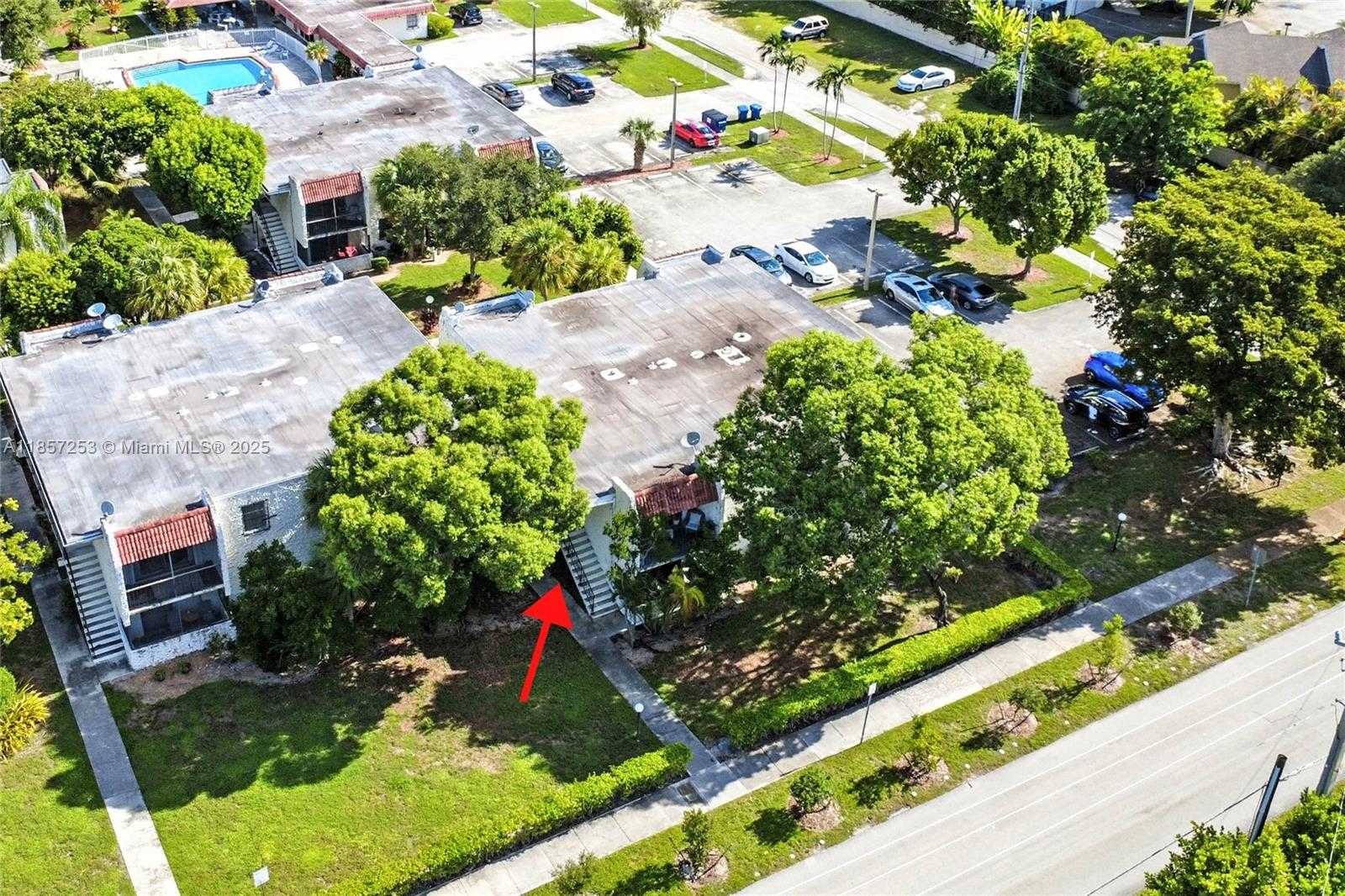 Small Image of 8701 SOUTH WEST 141ST ST #B1, Palmetto Bay Number 17