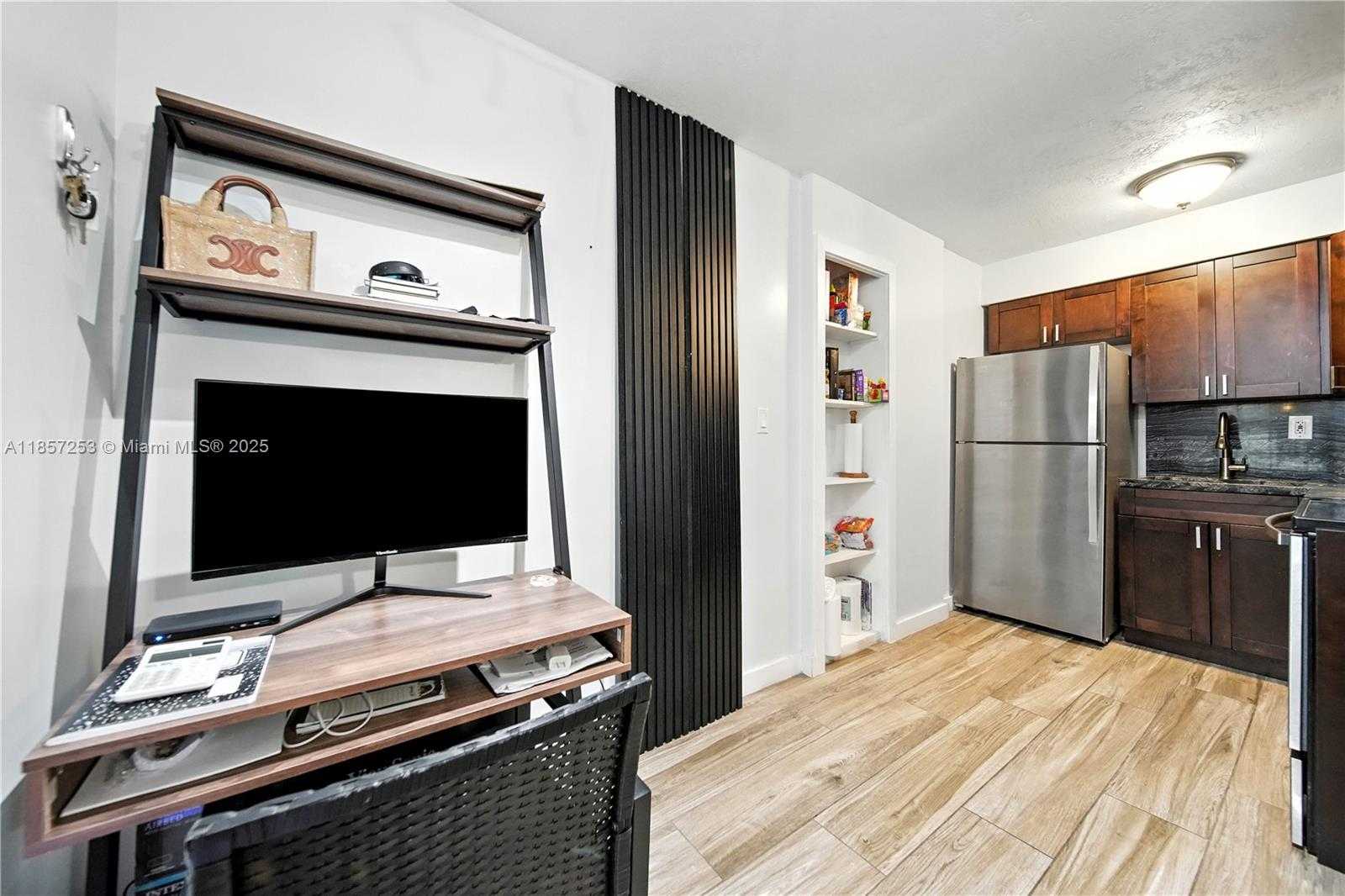 Small Image of 8701 SOUTH WEST 141ST ST #B1, Palmetto Bay Number 4