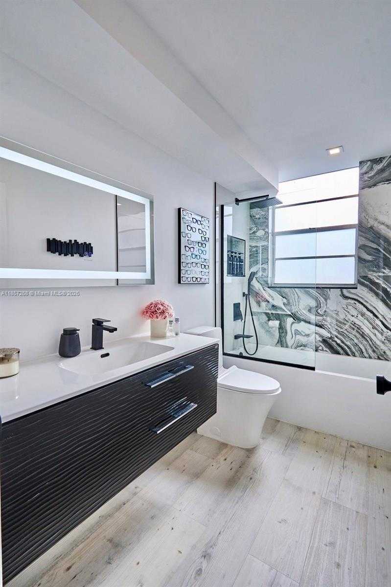 Small Image of 3545 NORTH EAST 166TH ST #510, North Miami Beach Number 10
