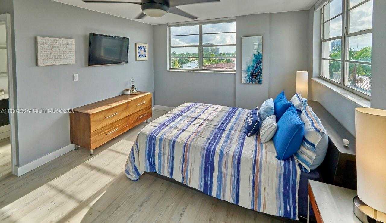 Small Image of 3545 NORTH EAST 166TH ST #510, North Miami Beach Number 15