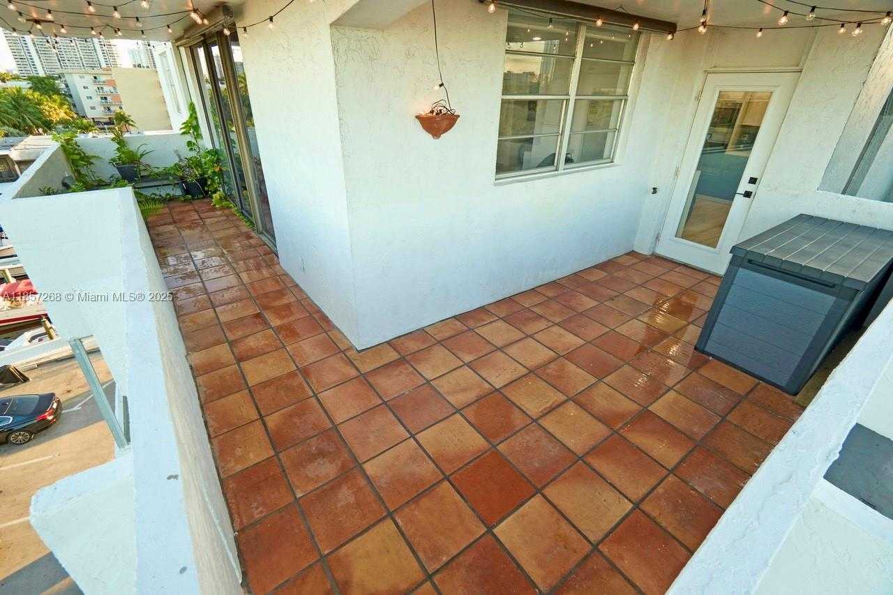 Small Image of 3545 NORTH EAST 166TH ST #510, North Miami Beach Number 23