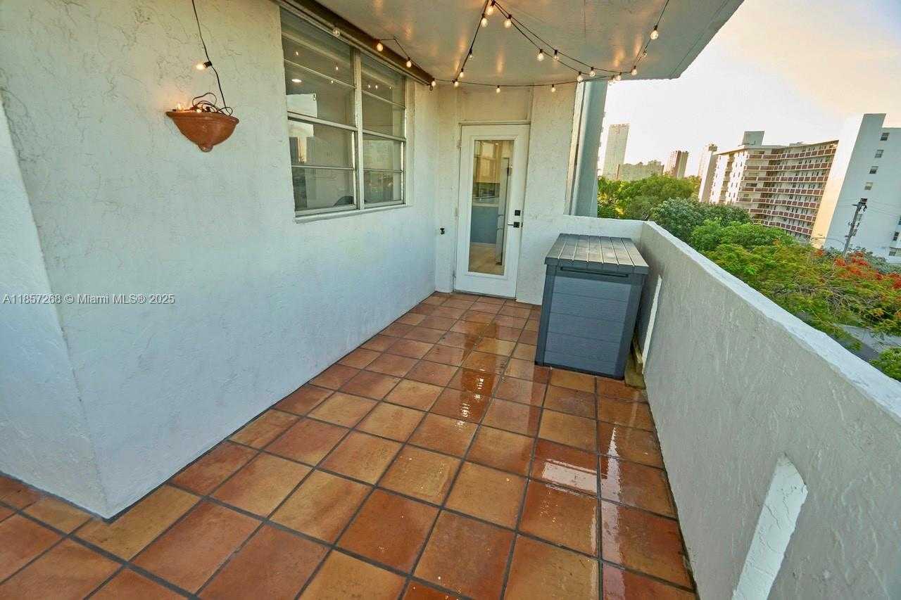Small Image of 3545 NORTH EAST 166TH ST #510, North Miami Beach Number 25
