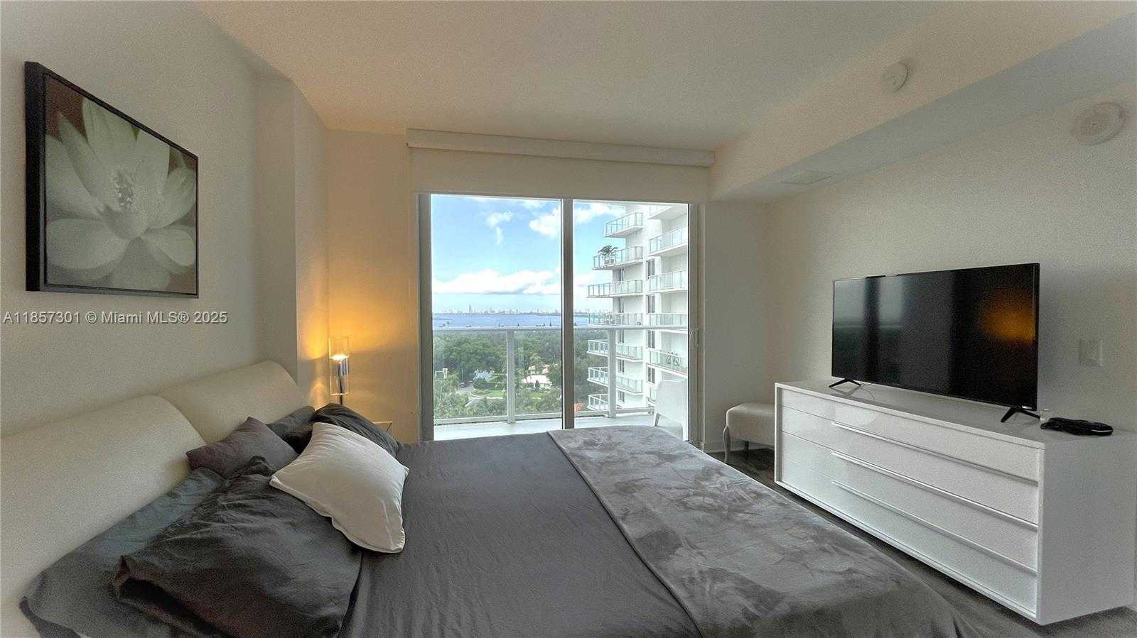 Small Image of 4250 BISCAYNE BLVD #1008, Miami Number 14