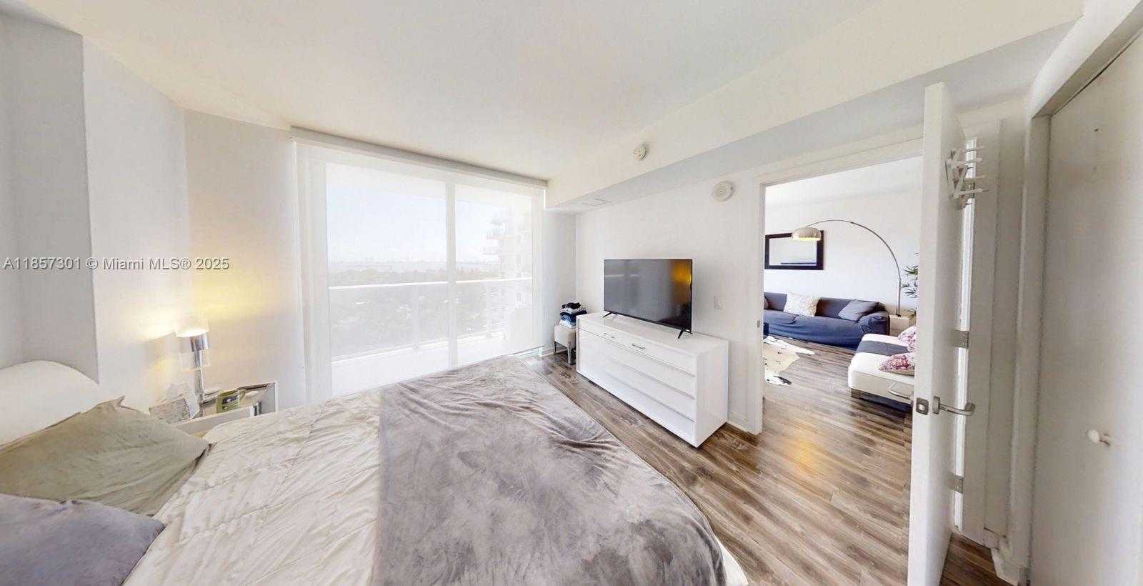Small Image of 4250 BISCAYNE BLVD #1008, Miami Number 15