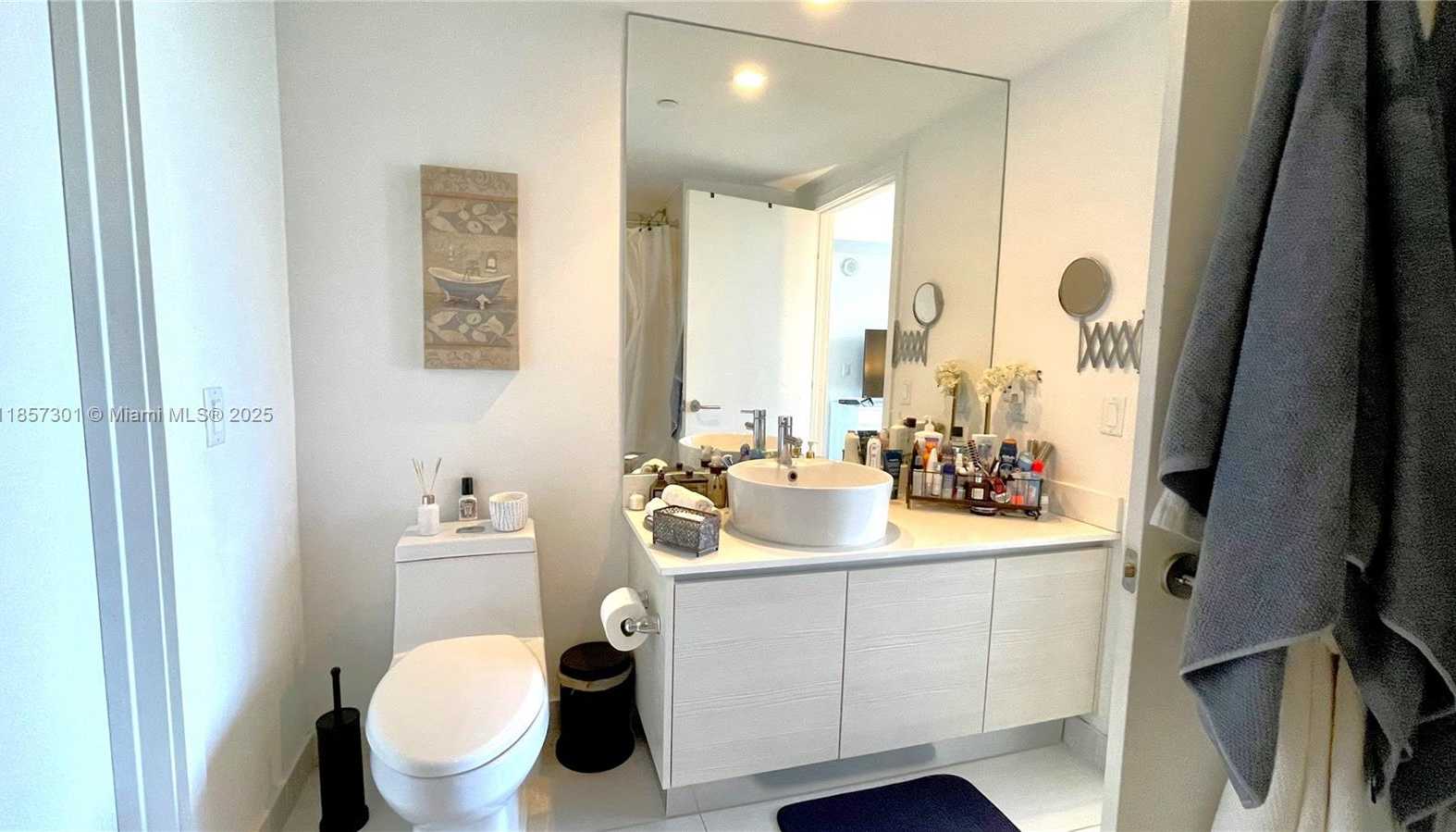 Small Image of 4250 BISCAYNE BLVD #1008, Miami Number 17