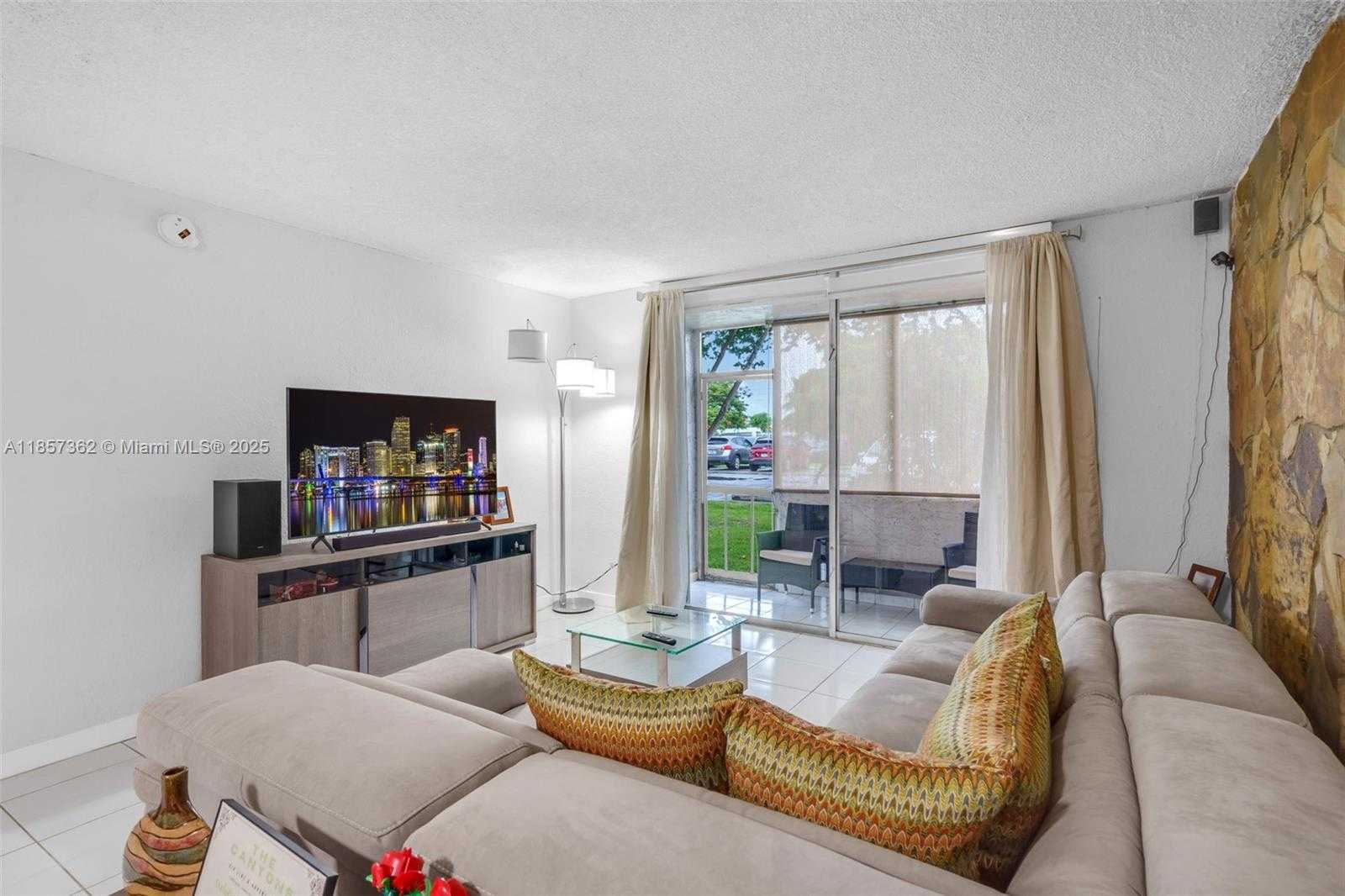 Small Image of 8501 NORTH WEST 8TH ST #105, Miami Number 4