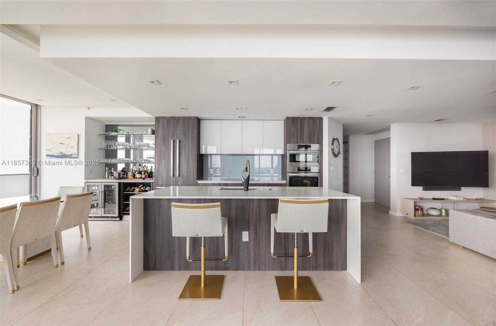 Small Image of 488 NORTH EAST 18TH ST #1912, Miami Number 7