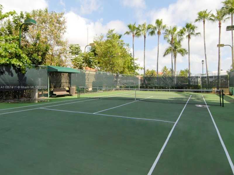 Small Image of 3600 YACHT CLUB DR #1503, Aventura Number 9