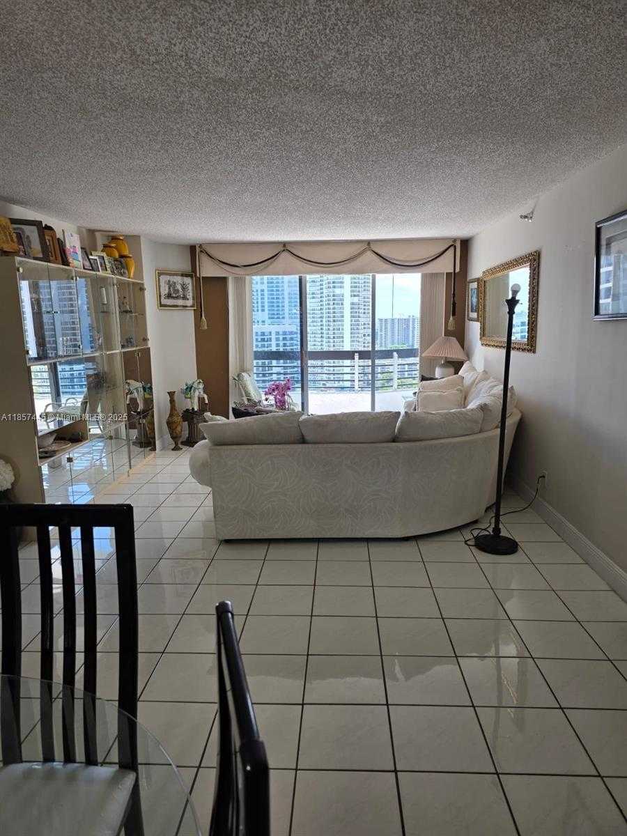 Small Image of 19195 NORTH EAST 36TH CT #2103, Aventura Number 4