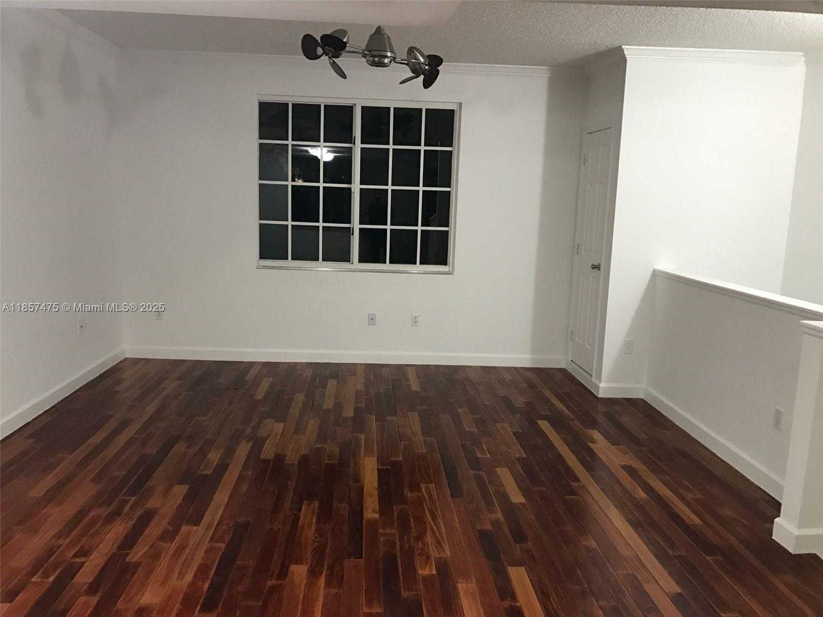 Small Image of 2821 NE 185th St, Aventura, FL 33180, USA Number 26
