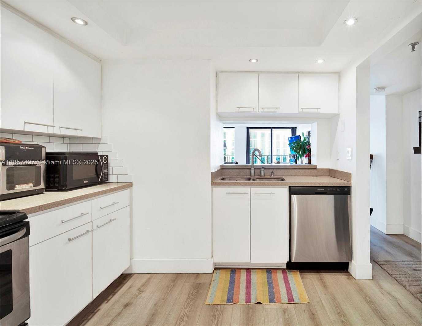 Small Image of 555 NORTH EAST 15TH ST #31E, Miami Number 18