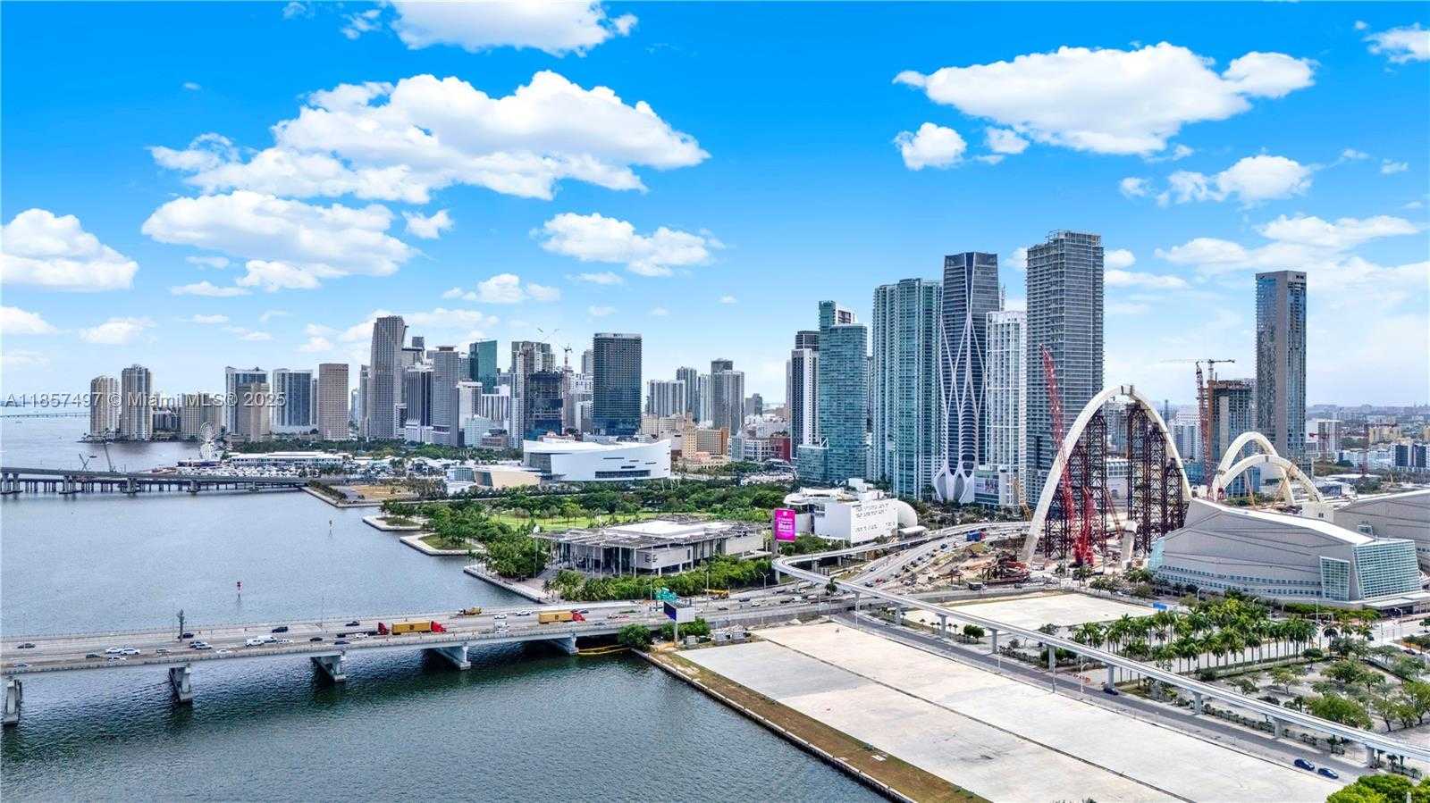 Small Image of 555 NORTH EAST 15TH ST #31E, Miami Number 34